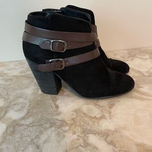 Carlos By Carlos Santana Helene Booties